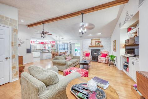 322 San Saba Street Meadowlakes TX 78654