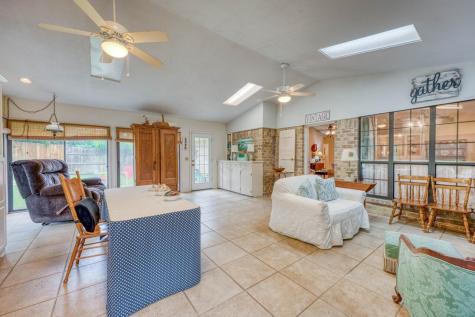 322 San Saba Street Meadowlakes TX 78654