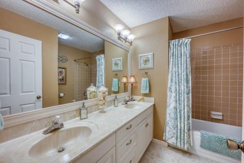 322 San Saba Street Meadowlakes TX 78654