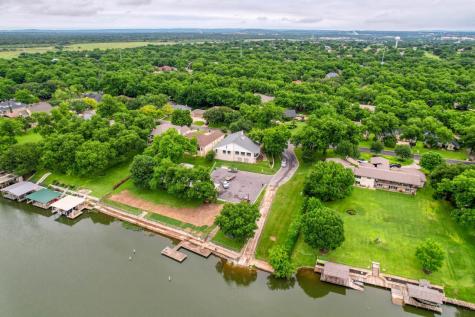 322 San Saba Street Meadowlakes TX 78654
