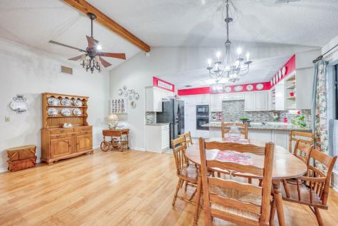 322 San Saba Street Meadowlakes TX 78654