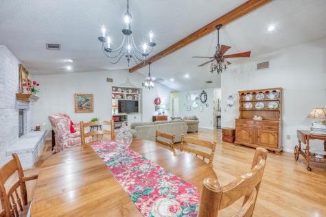 322 San Saba Street Meadowlakes TX 78654