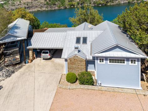 702 Los Escondidos Street Marble Falls TX 78654