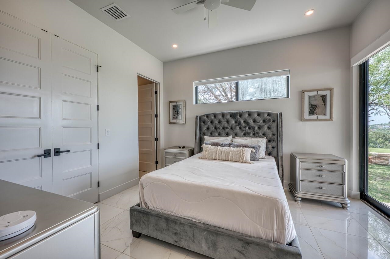 207 Kites Court Horseshoe Bay TX 78657