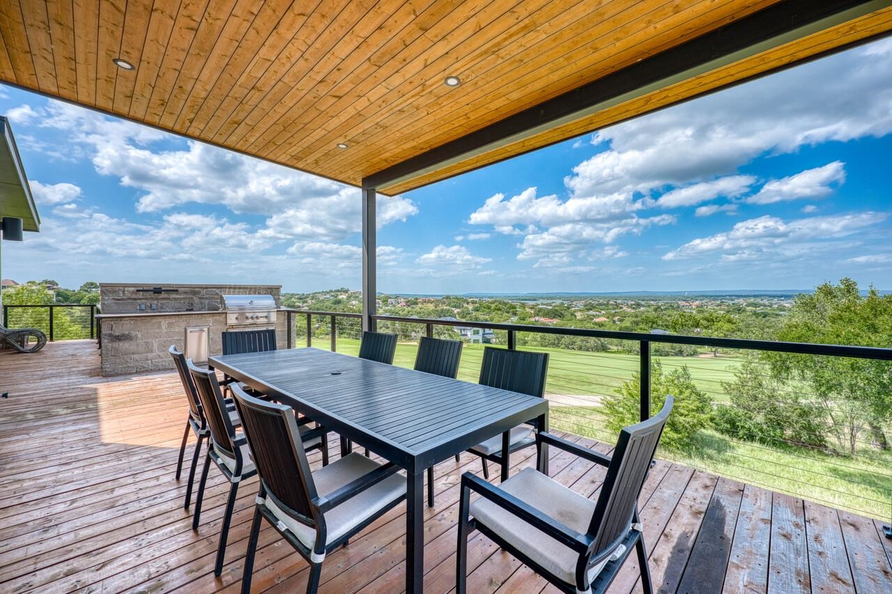 207 Kites Court Horseshoe Bay TX 78657
