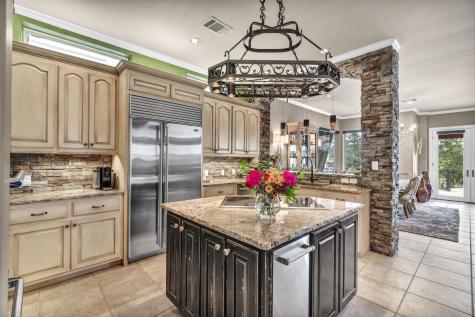 221 Dominion Horseshoe Bay TX 78657