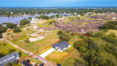 1008 Naumann Dr Drive Granite Shoals TX 78654