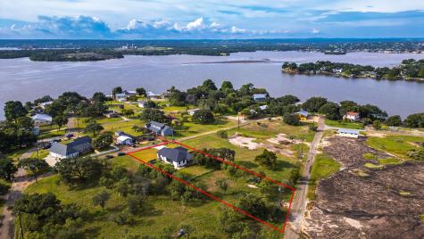 1008 Naumann Dr Drive Granite Shoals TX 78654