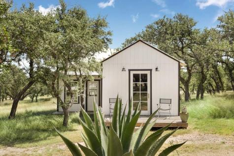 434 Gold Shaeffer Road Fredericksburg TX 78624