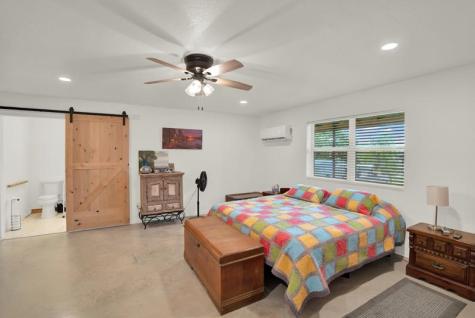 210 Whited Street Tow TX 78672