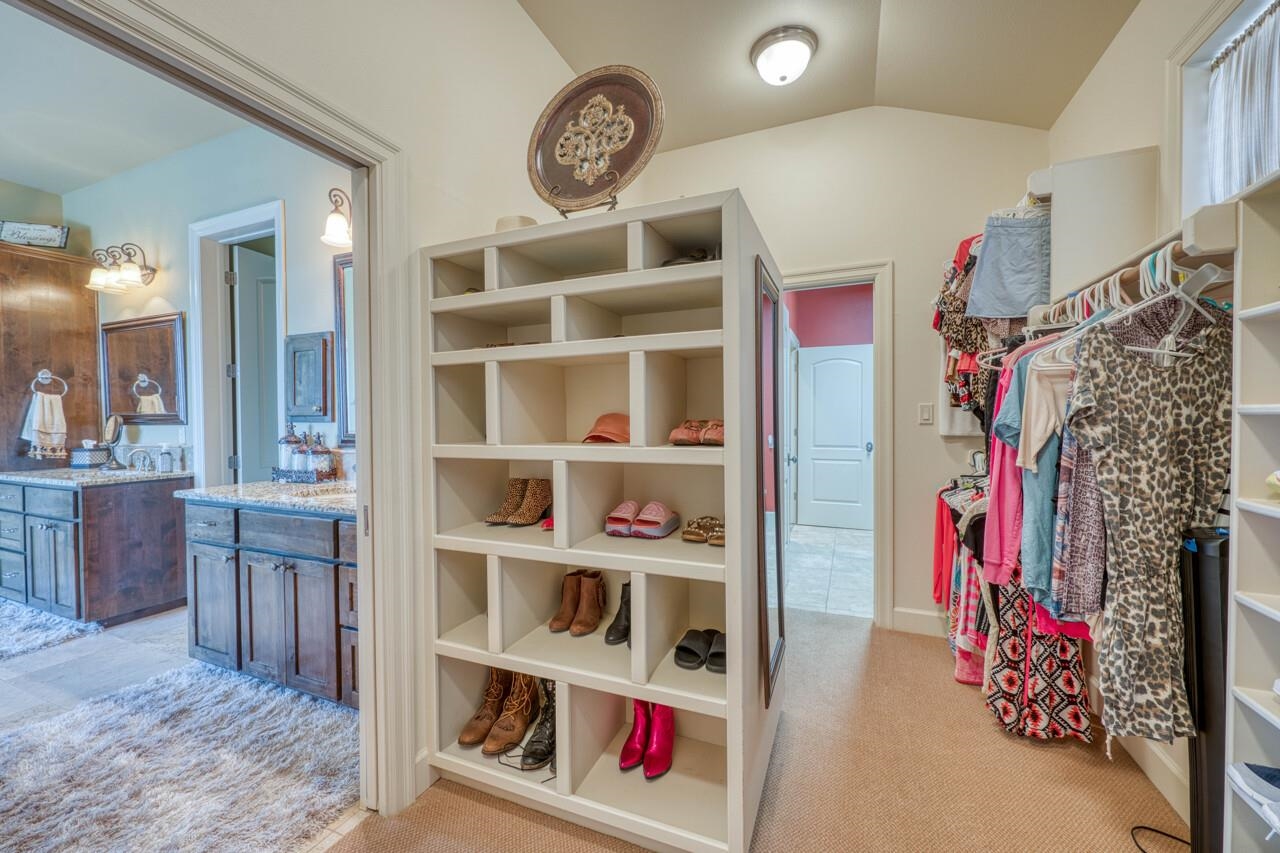 100 Chandler Way Kingsland TX 78639