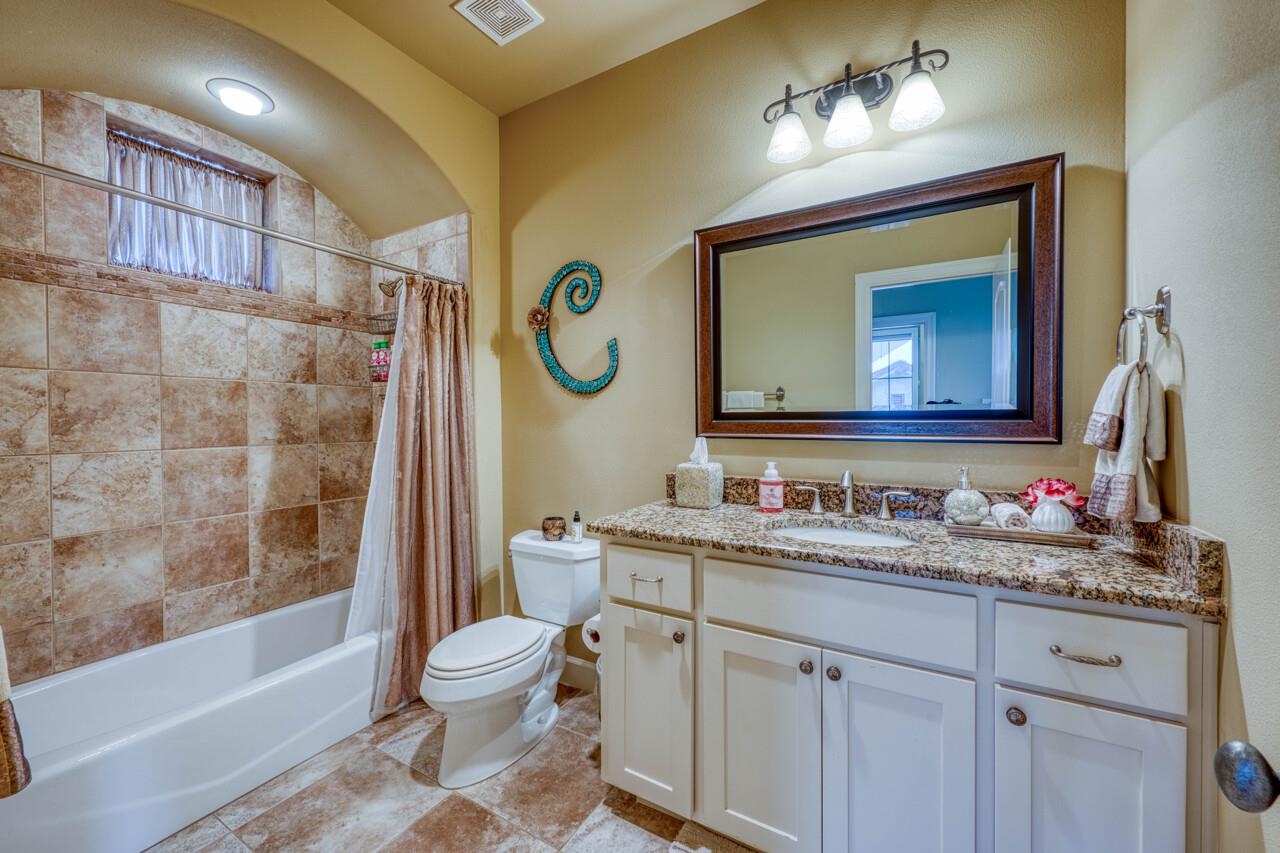 100 Chandler Way Kingsland TX 78639