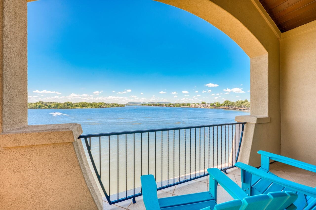 100 Chandler Way Kingsland TX 78639