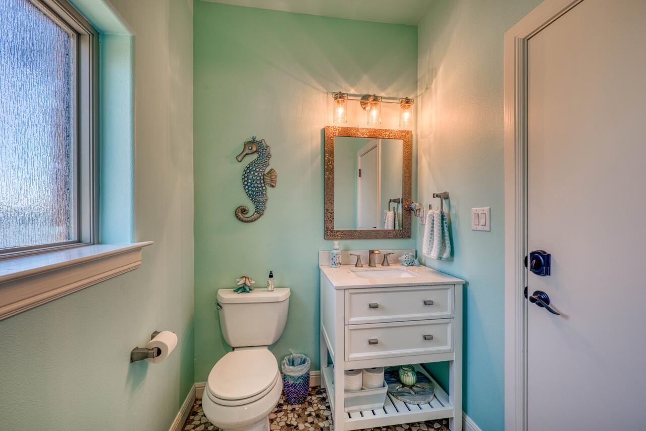 100 Chandler Way Kingsland TX 78639