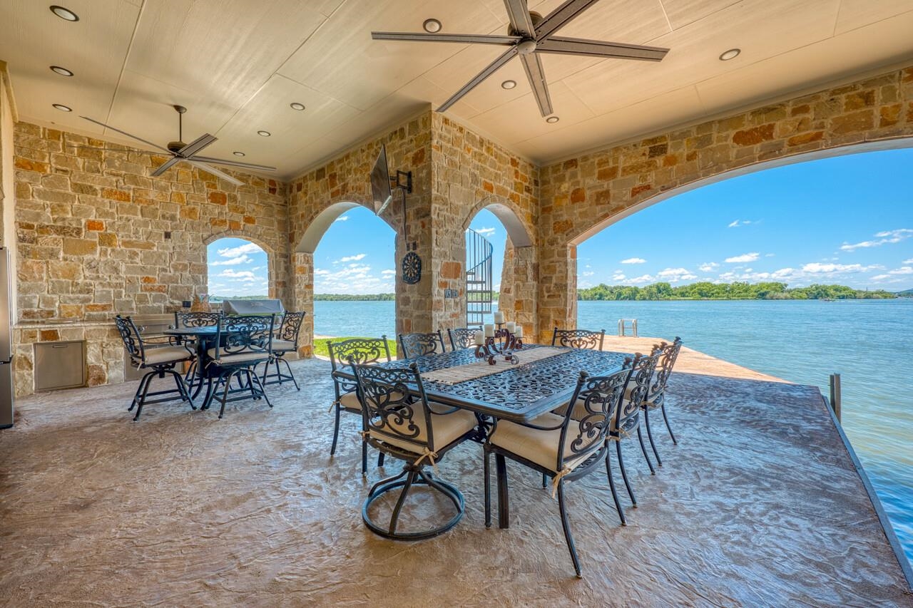 100 Chandler Way Kingsland TX 78639
