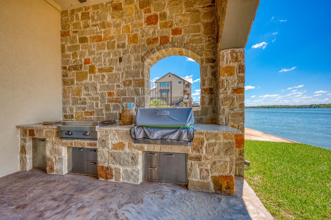 100 Chandler Way Kingsland TX 78639