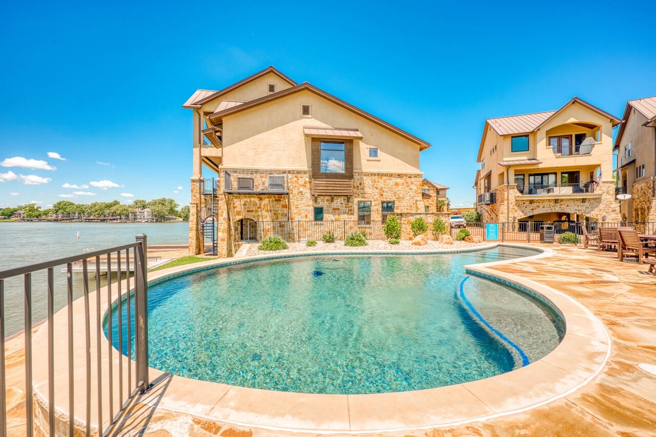 100 Chandler Way Kingsland TX 78639