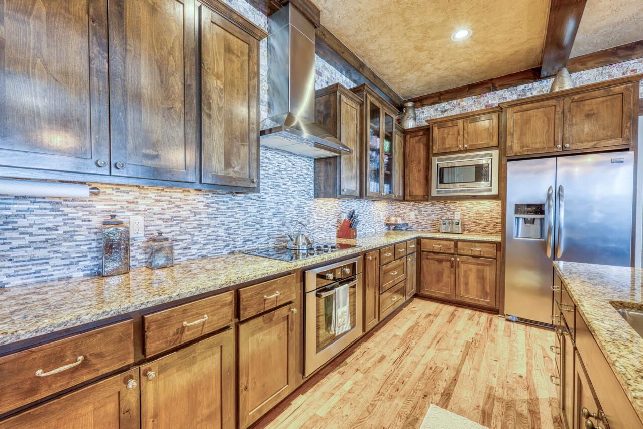 100 Chandler Way Kingsland TX 78639
