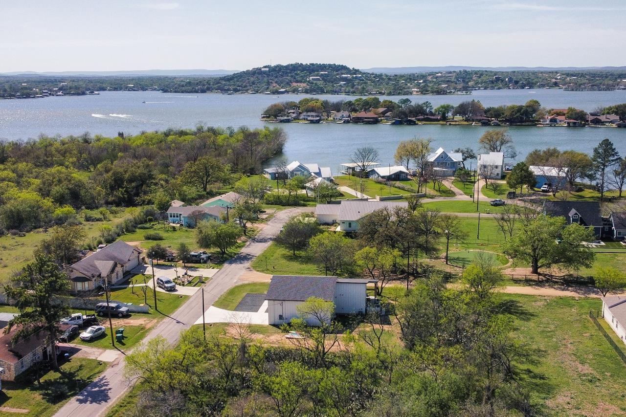 708 Southcrest Drive Granite Shoals TX 78654