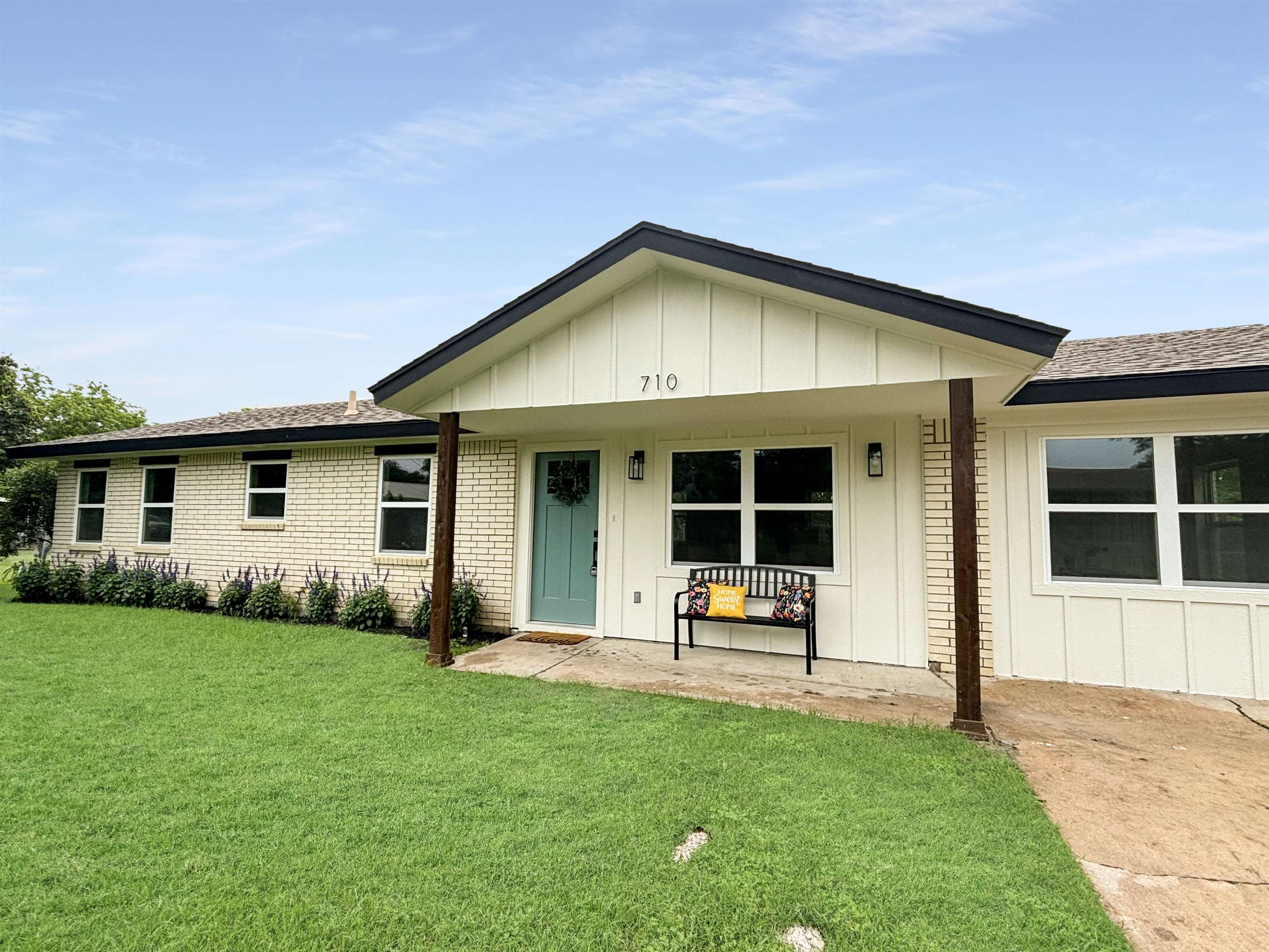 710 N Rhomberg Street Burnet TX 78611