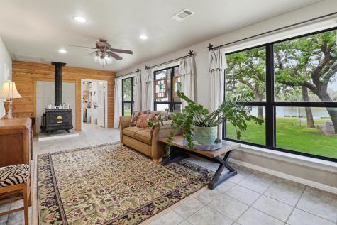 115 Sunset Circle Burnet TX 78611