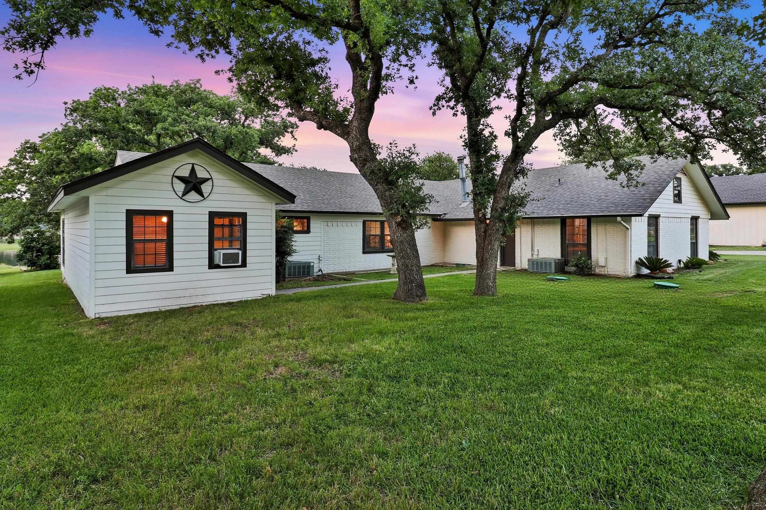 115 Sunset Circle Burnet TX 78611