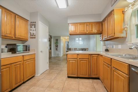800 Texas Avenue Kingsland TX 78639