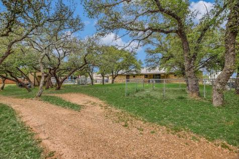 800 Texas Avenue Kingsland TX 78639
