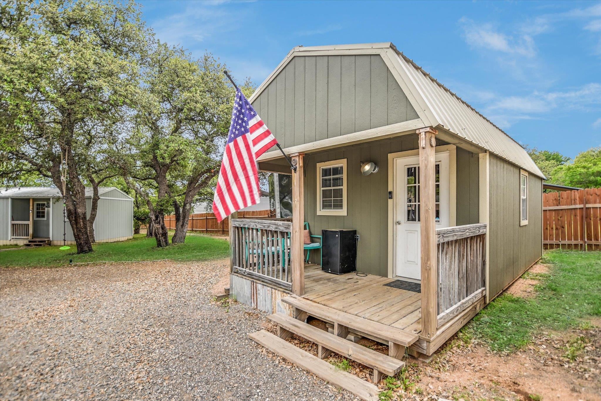 800 Texas Avenue Kingsland TX 78639