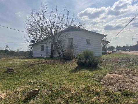 1034 Ranch Road 2545 Kingsland TX 78639