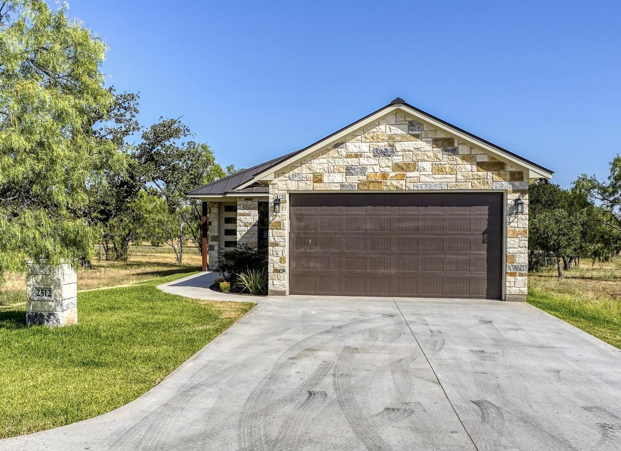 2512 Fault Line Drive Horseshoe Bay TX 78657