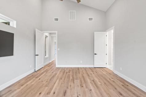 612 Broken Hills Horseshoe Bay TX 78657