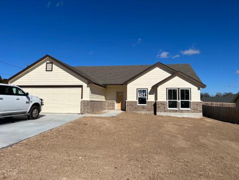 1301 Sandstone Cove Lampasas TX 76550