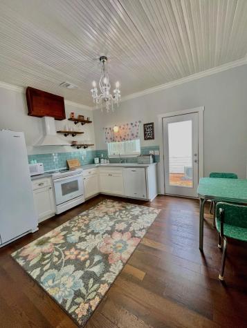 1408 Ford Street Llano TX 78643