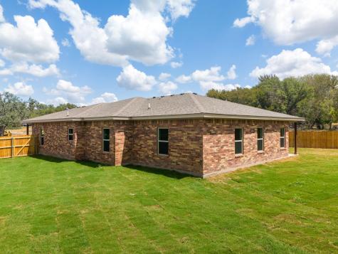 828 Elijah Lane Lampasas TX 76550