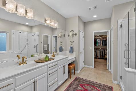 20 Augusta Drive Meadowlakes TX 78654
