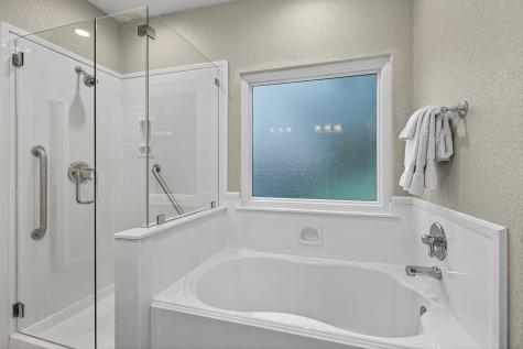 20 Augusta Drive Meadowlakes TX 78654