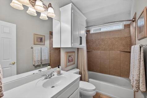 20 Augusta Drive Meadowlakes TX 78654