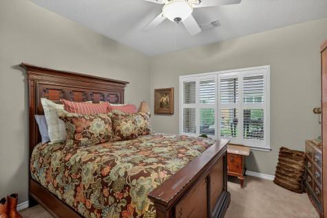 20 Augusta Drive Meadowlakes TX 78654