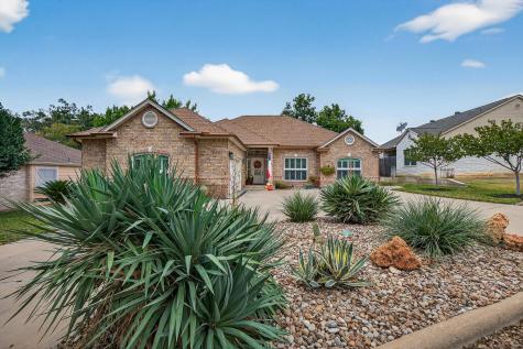 20 Augusta Drive Meadowlakes TX 78654