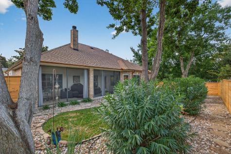 20 Augusta Drive Meadowlakes TX 78654