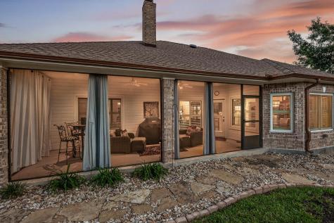 20 Augusta Drive Meadowlakes TX 78654