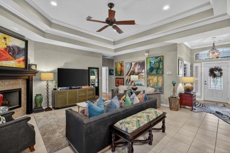 20 Augusta Drive Meadowlakes TX 78654