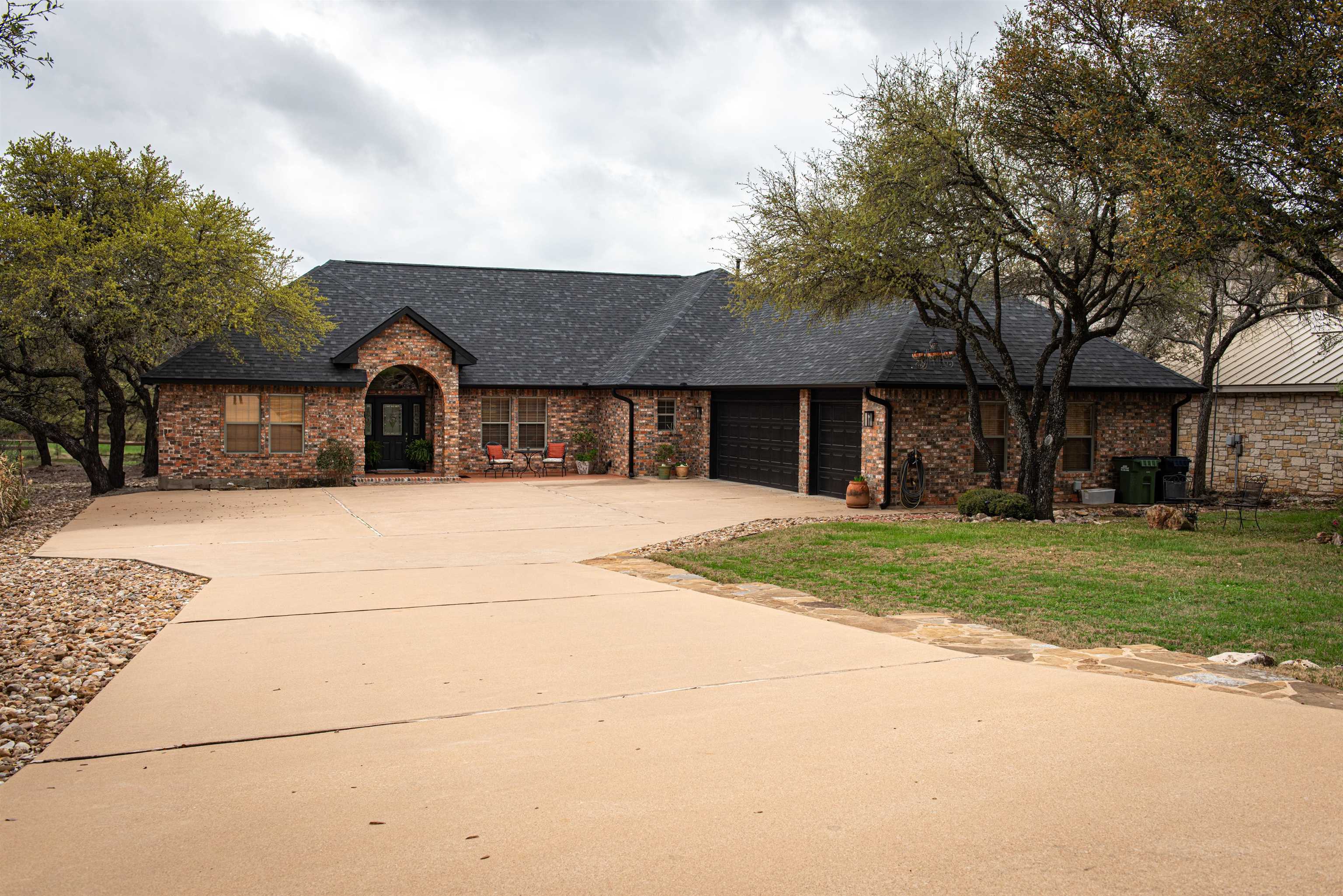 105 Wallace Riddell Dr Drive Burnet TX 78611