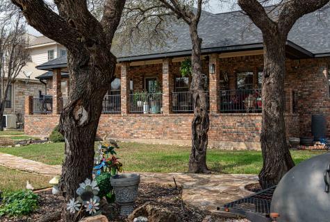 105 Wallace Riddell Dr Drive Burnet TX 78611