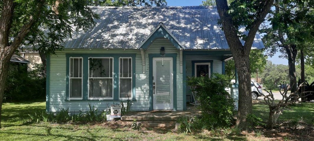 408 N Main Street Burnet TX 78611