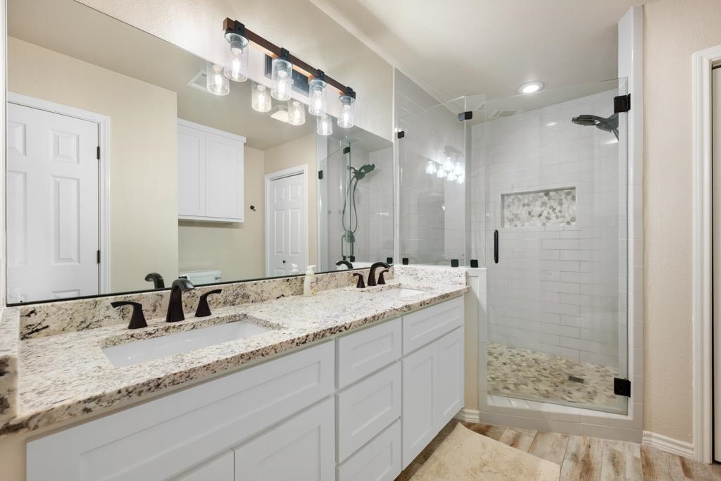 121 Dog Run Burnet TX 78611