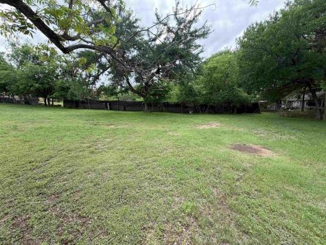408 N Spring Street Lampasas TX 76550