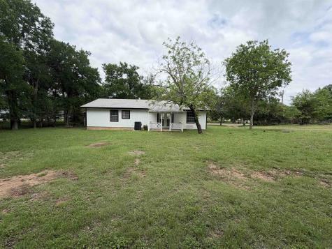 408 N Spring Street Lampasas TX 76550