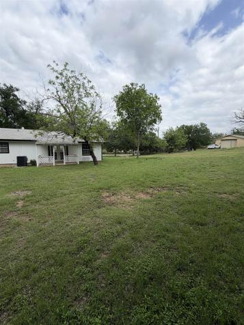 408 N Spring Street Lampasas TX 76550